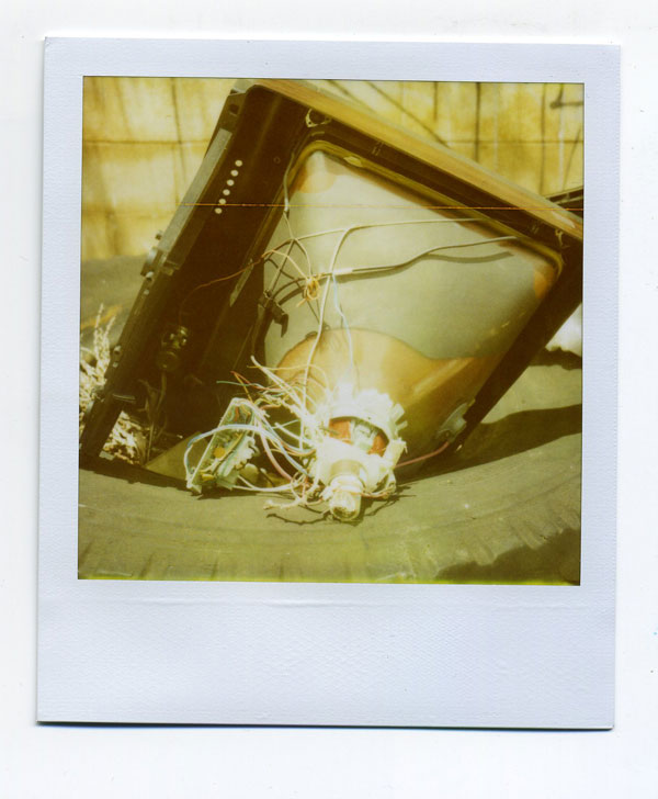 Alleyway ©2010 Bobby Asato