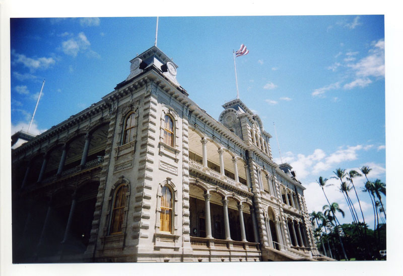 Ewa Corner Iolani Palace. © 2010 Bobby Asato