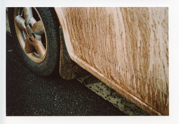 VW 2-tone.  Yashica ME-1. © 2011 Bobby Asato