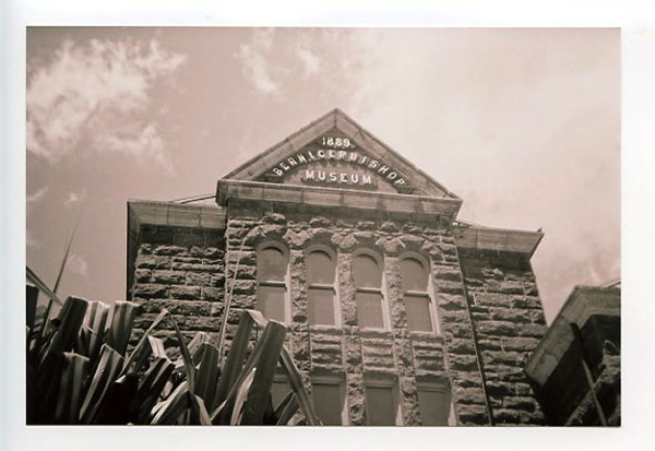 Bishop Museum, Hawaii. Holga 135 © 2011 Bobby Asato