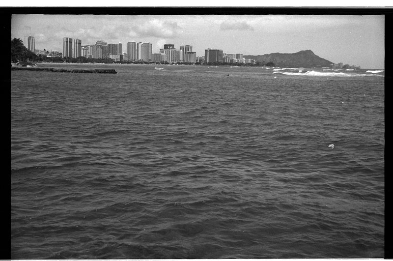 Kakaako Park, Hawaii. Zeiss Ikon Contina. © 2011 Bobby Asato