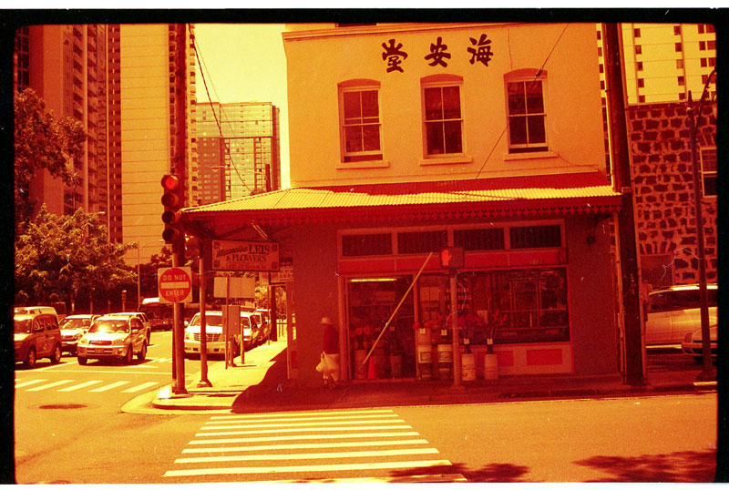 Downtown, Hawaii. Yashica Lynx 14 Rangefinder. © 2011 Bobby Asato