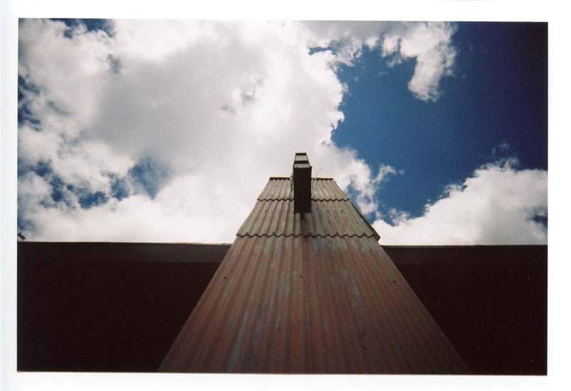 Bowl-a-drome, Honolulu, Hawaii. Superheadz Black Slim Devil. © 2011 Bobby Asato