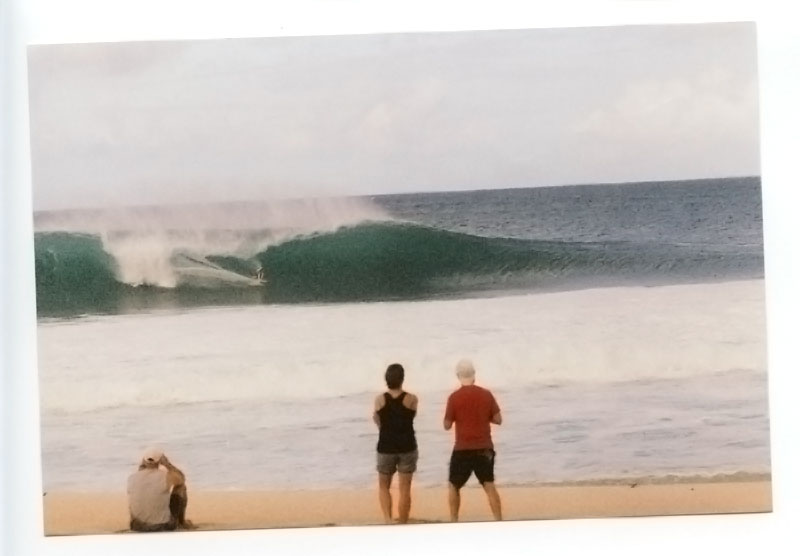 Pipeline, North Shore, Hawaii. Canon F-1 original. © 2011 Bobby Asato