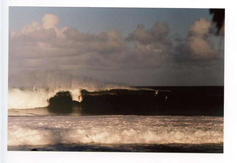 Pipeline, North Shore, Hawaii. Canon F-1 original. © 2011 Bobby Asato