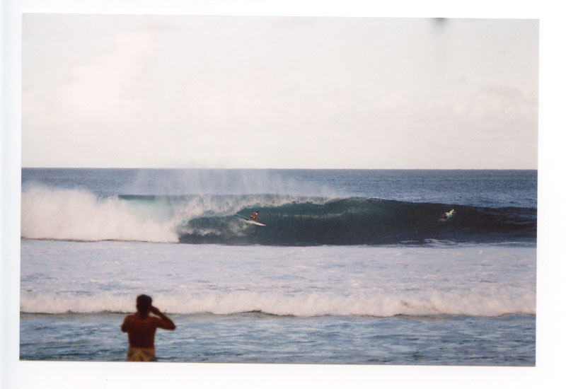 Pipeline, North Shore, Hawaii. Canon F-1 original. © 2011 Bobby Asato