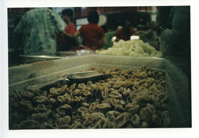 Chinatown, Hawaii. Canon F-1 original. © 2011 Bobby Asato, Hawaii. Lomo LC-A+. © 2012 Bobby Asato