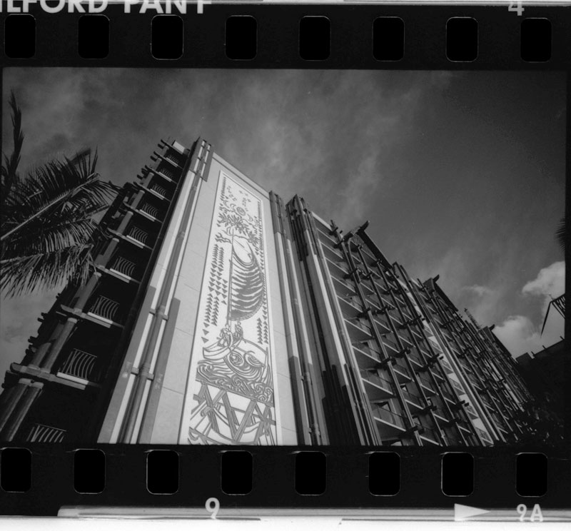 Disney Aulani, Hawaii. Canon F-1 original. © 2011 Bobby Asato, Hawaii. Voigtlandet Bessa L. © 2012 Bobby Asato