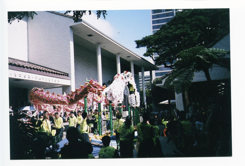 Honolulu Academy of Arts, Hawaii. Canon F-1 original. © 2011 Bobby Asato, Hawaii. Lomo LC-A+. © 2012 Bobby Asato