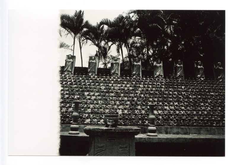 Mu Ryang Sa Buddhist Temple, Palolo Valley, Hawaii. Voigtlander Bessa L © 2012 Bobby Asato