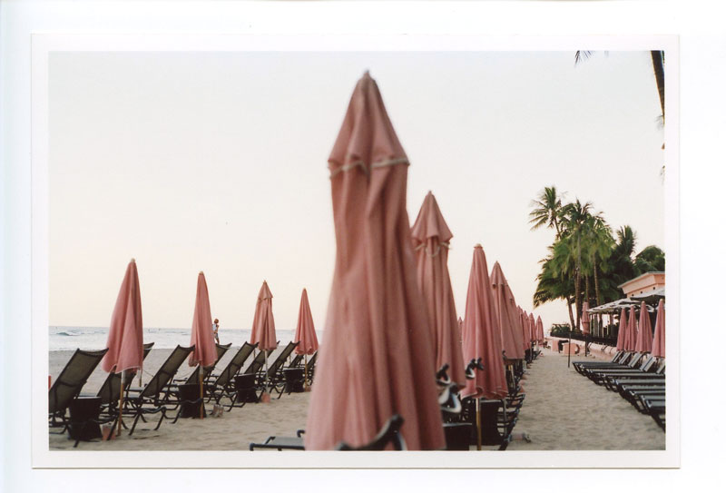 The Royal Hawaiian Hotel, Waikiki, Hawaii.  Voigtlander Bessa R2 © 2013 Bobby Asato