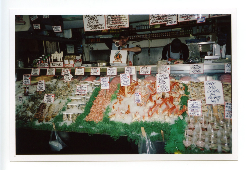 Pike's Place, Seattle. Lomo Lubitel 166++ © 2012 Bobby Asato