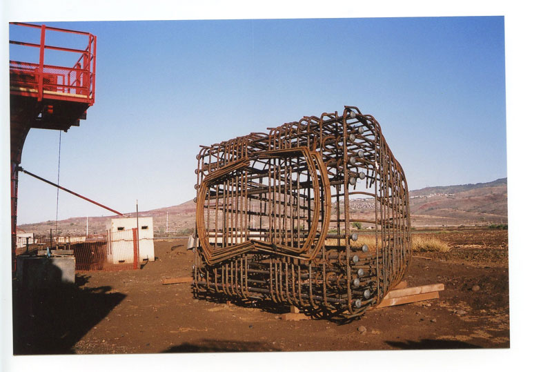 Kapolei, Hawaii.  Voigtlander Bessa R2 © 2013 Bobby Asato