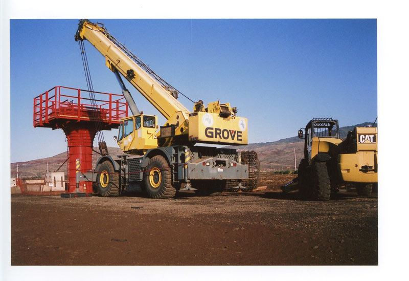 Kapolei, Hawaii.  Voigtlander Bessa R2 © 2013 Bobby Asato