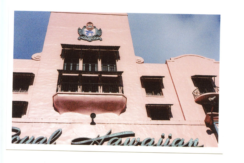 The Royal Hawaiian Hotel,Hawaii.  Voigtlander Bessa R2 © 2012 Bobby Asato