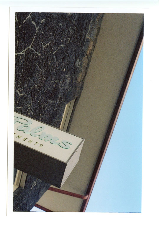 Waikiki, Hawaii.  Voigtlander Bessa R2 © 2012 Bobby Asato