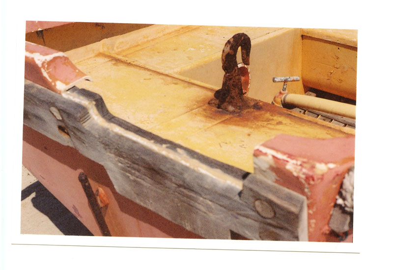 Kewalo Basin, Hawaii.  Voigtlander Bessa R2 © 2012 Bobby Asato