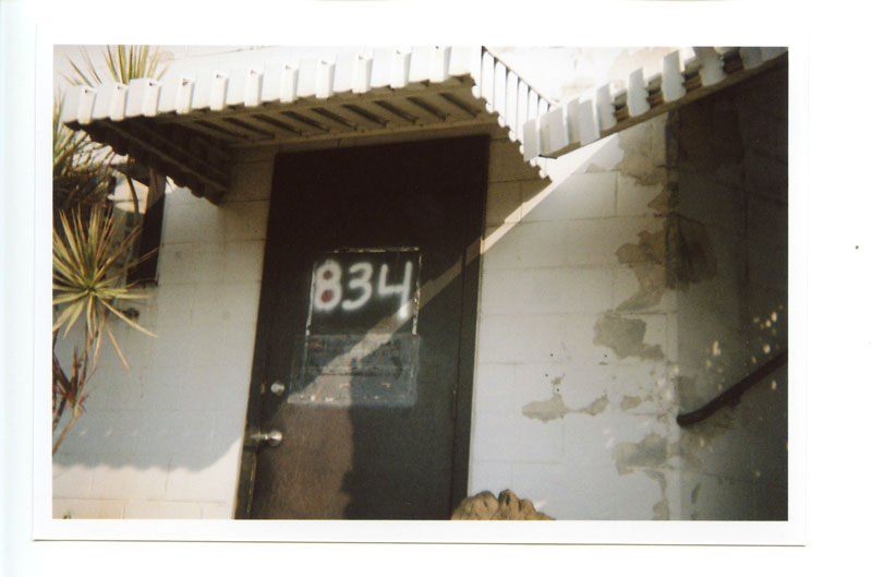 #Kakaako, Hawaii.  Holga 135 © 2013 Bobby Asato