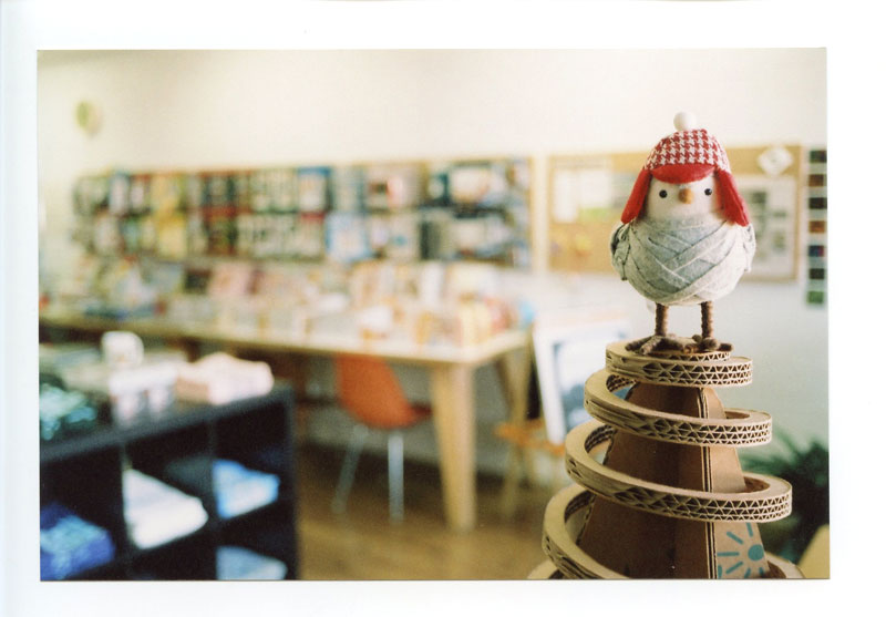 Treehouse, Kaka'ako, Hawaii.  Voigtlander Bessa R2+ © 2013 Bobby Asato