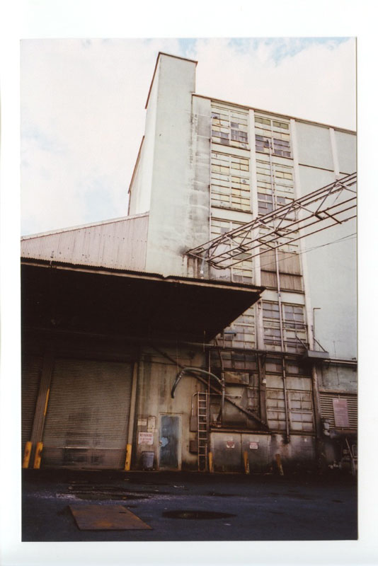 Pier 19, Hawaii.  Ricoh GR1 © 2013 Bobby Asato