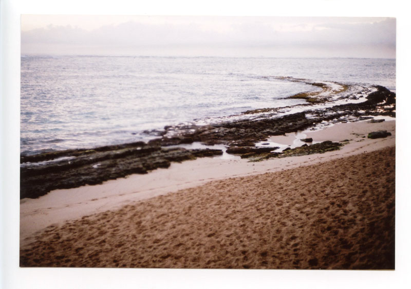 Mokuleia, Hawaii.  Voigtlander Bessa R2 © 2013 Bobby Asato