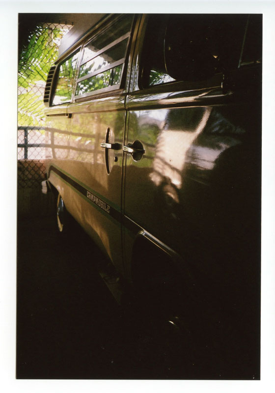 Kaka'ako, Hawaii.  Olympus XA2 © 2013 Bobby Asato