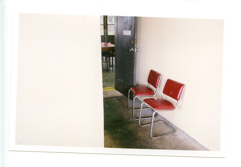 Forty Niners Diner, Aiea, Hawaii. Ricoh GR1 © 2013 Bobby Asato