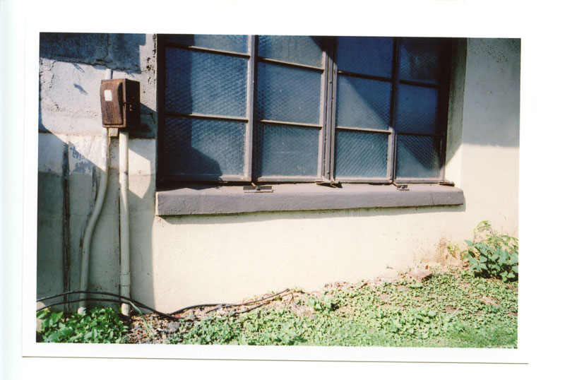 Forty Niners Diner, Aiea, Hawaii. Ricoh GR1 © 2013 Bobby Asato