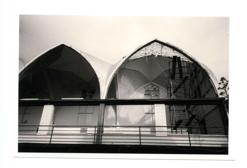 Kahikuonalani Church, Pearl City, Hawaii. Voigtlander Bessa R2 © 2013 Bobby Asato