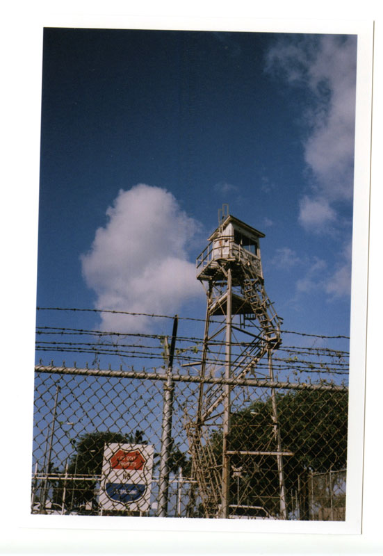 Waianae. Leica CL © 2013 Bobby Asato